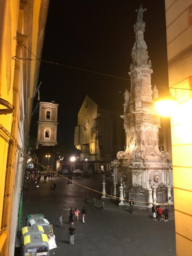 La Casa Su Spaccanapoli Guest house